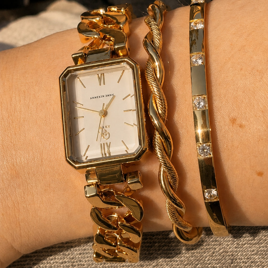 sfeerfoto-kyma-watch-goud-1